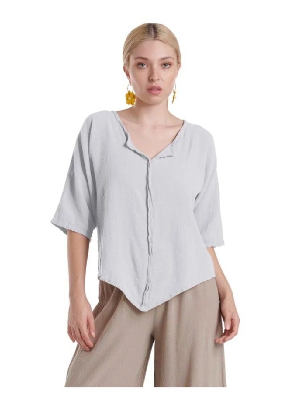 Oh My Gauze! White Lightweight Button-Up Top, Size Large